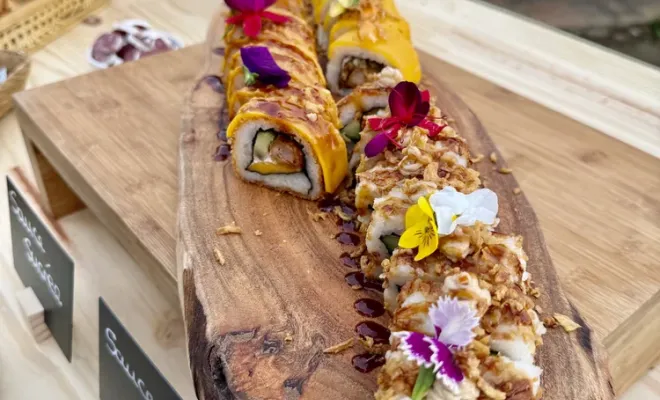 Anniversaire à Saint-Laurent-du-Plan avec un cocktail sushi et brasero magré, Langon, Chez Maly